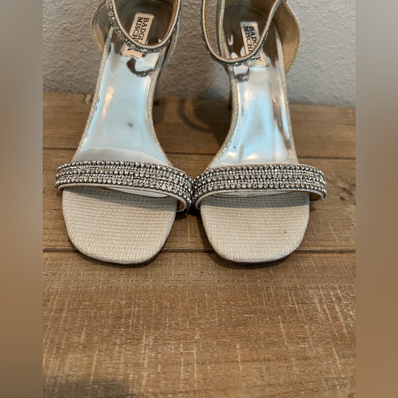 Badgley Mischka Campbell Silver Jeweled Sandal Ankle Strap High Heel Size 9 - Picture 5 of 9